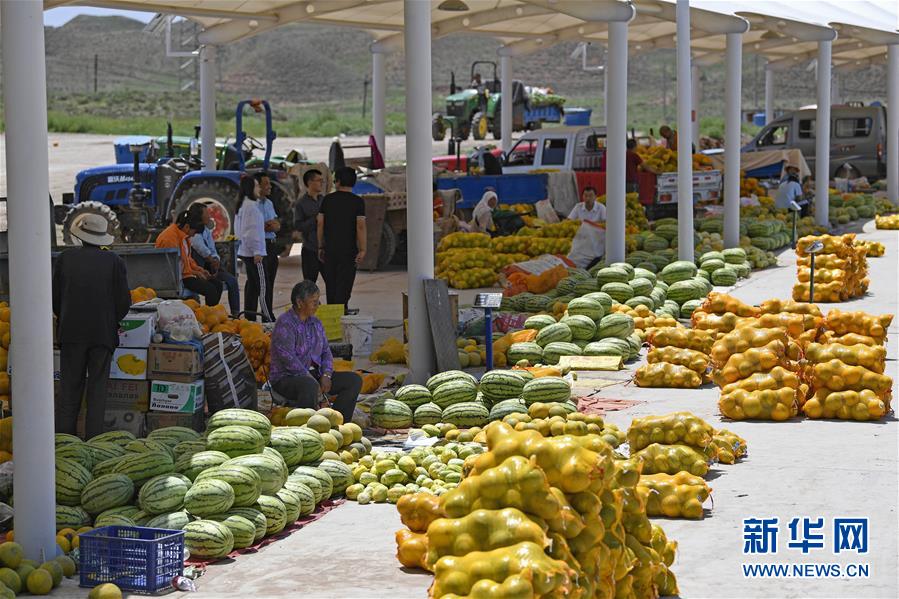（壯麗70年·奮斗新時代——共和國發(fā)展成就巡禮·圖文互動）（5）生態(tài)美、百姓富——品讀嶄新“寧夏畫卷”
