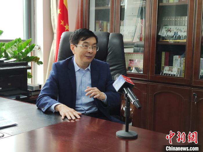 全國(guó)政協(xié)委員花亞偉:建議更多優(yōu)質(zhì)教學(xué)資源在線(xiàn)共享