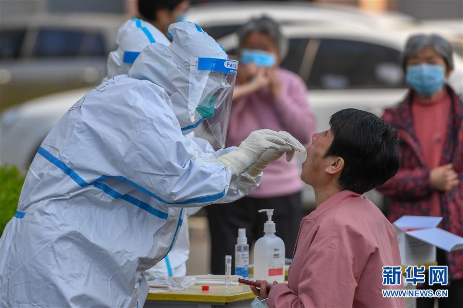 （新華全媒頭條·兩會精神看落實·圖文互動）（5）整體謀劃、系統(tǒng)升級、全面提升——落實全國兩會精神織牢織密公共衛(wèi)生防護網