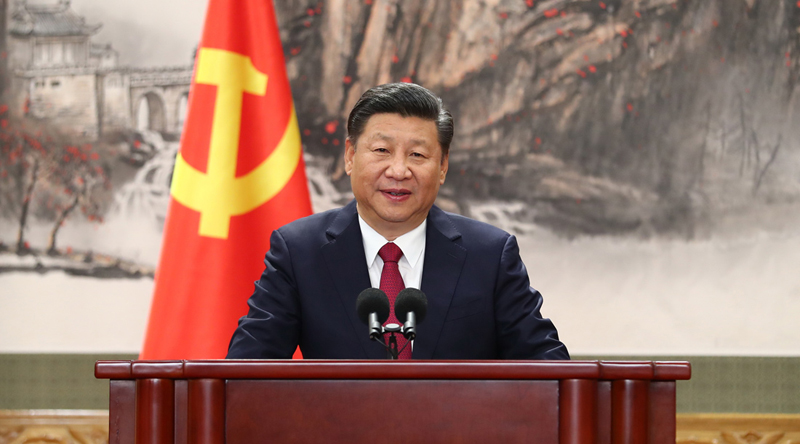 2017年10月25日，習(xí)近平總書記在北京人民大會(huì)堂同采訪十九大的中外記者見面。